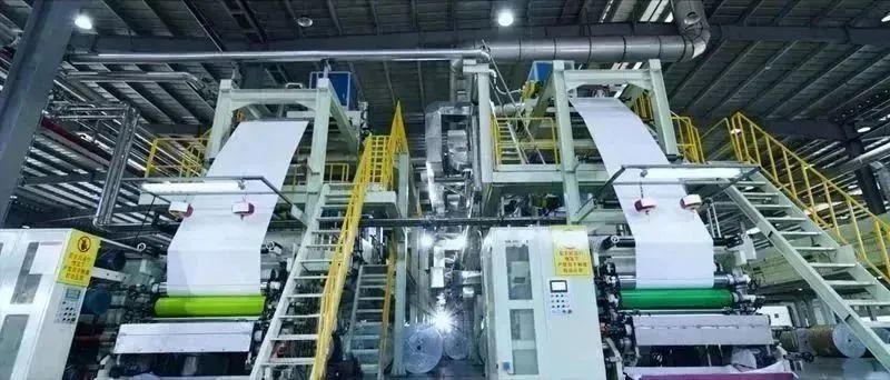 艳妇臀荡乳欲伦交换H漫