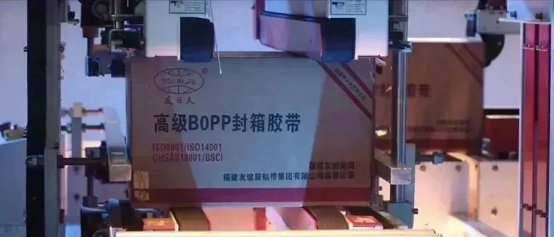 艳妇臀荡乳欲伦交换H漫