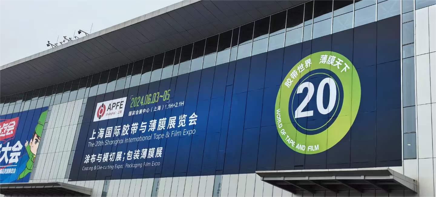 艳妇臀荡乳欲伦交换H漫