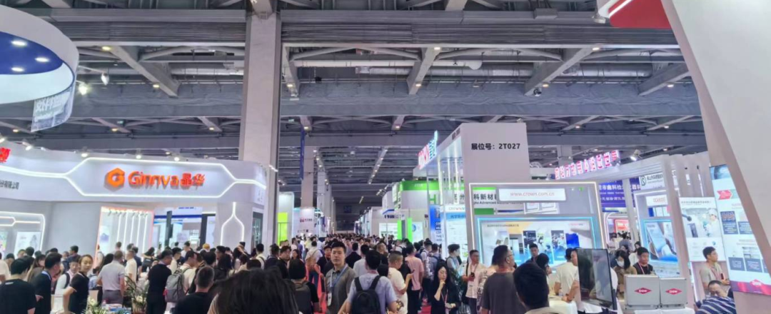 艳妇臀荡乳欲伦交换H漫