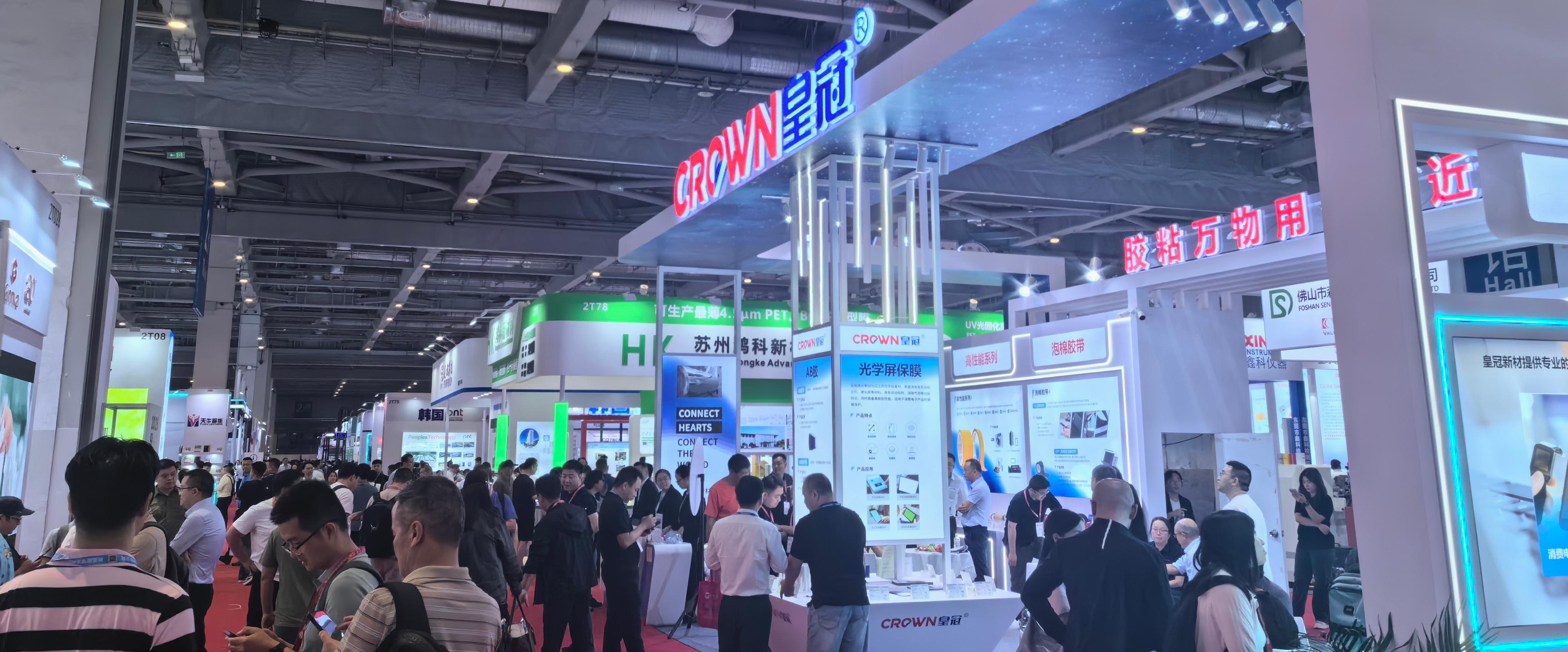 艳妇臀荡乳欲伦交换H漫