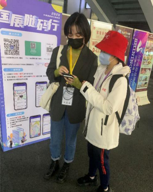 艳妇臀荡乳欲伦交换H漫