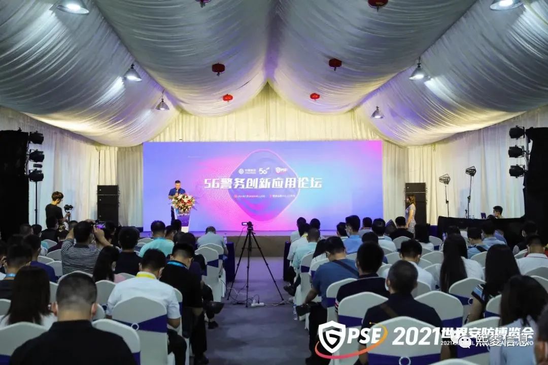 艳妇臀荡乳欲伦交换H漫