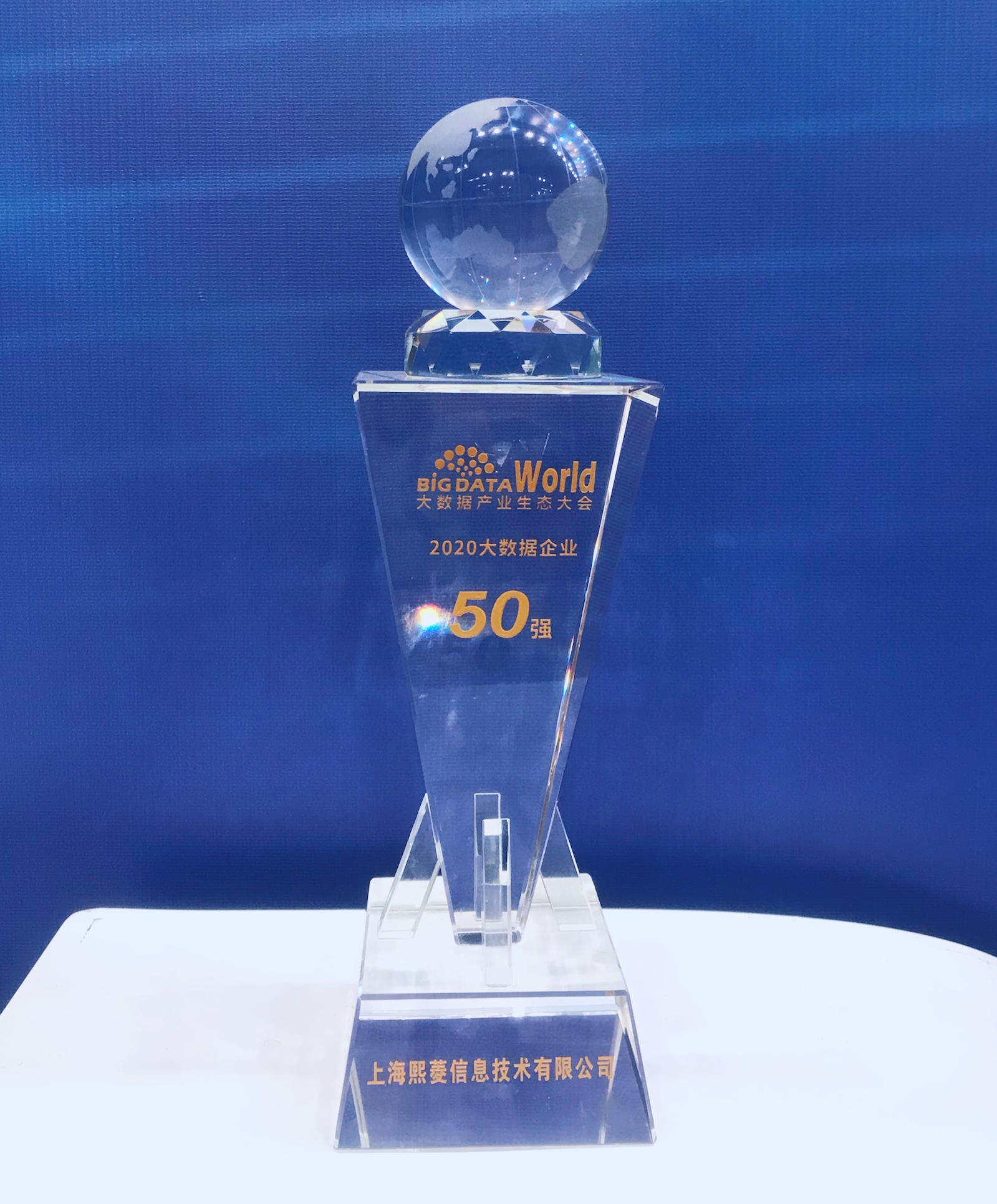 艳妇臀荡乳欲伦交换H漫