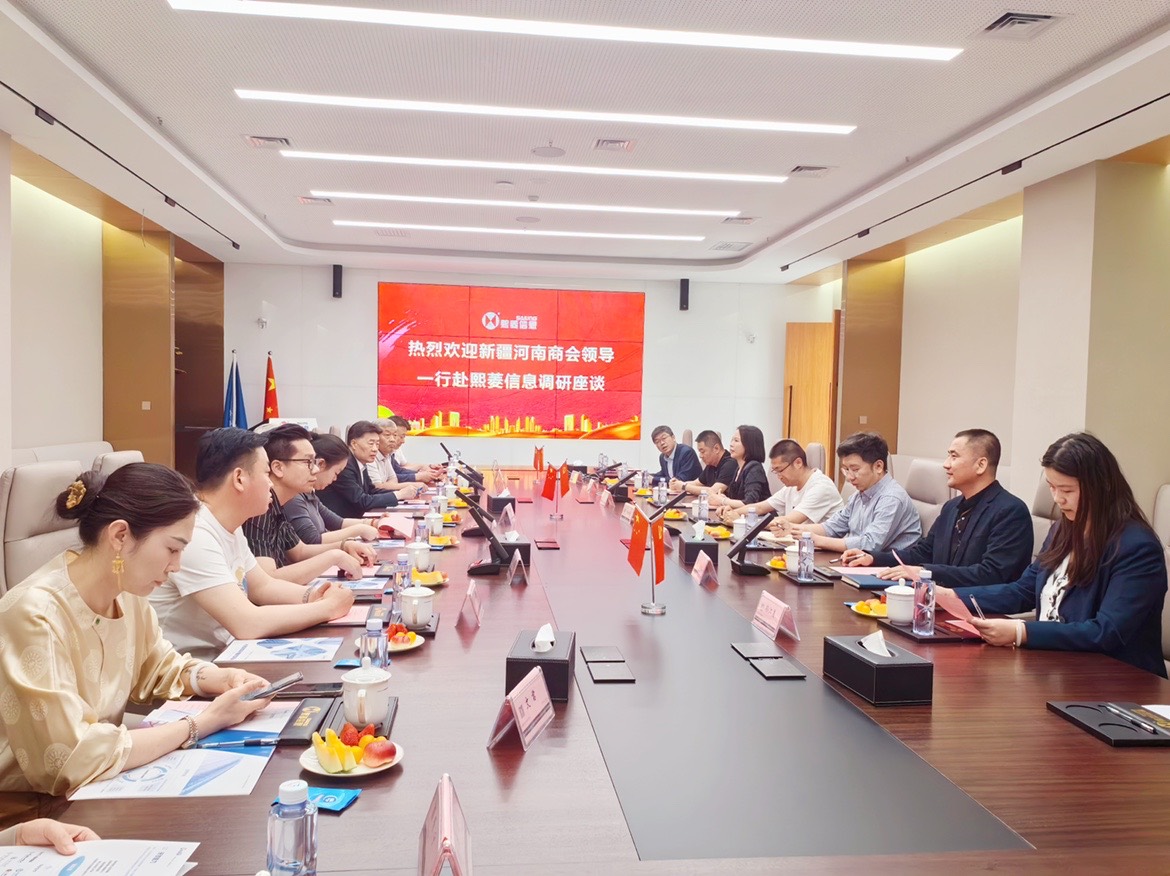 艳妇臀荡乳欲伦交换H漫