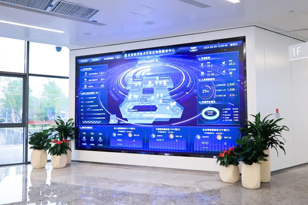 艳妇臀荡乳欲伦交换H漫