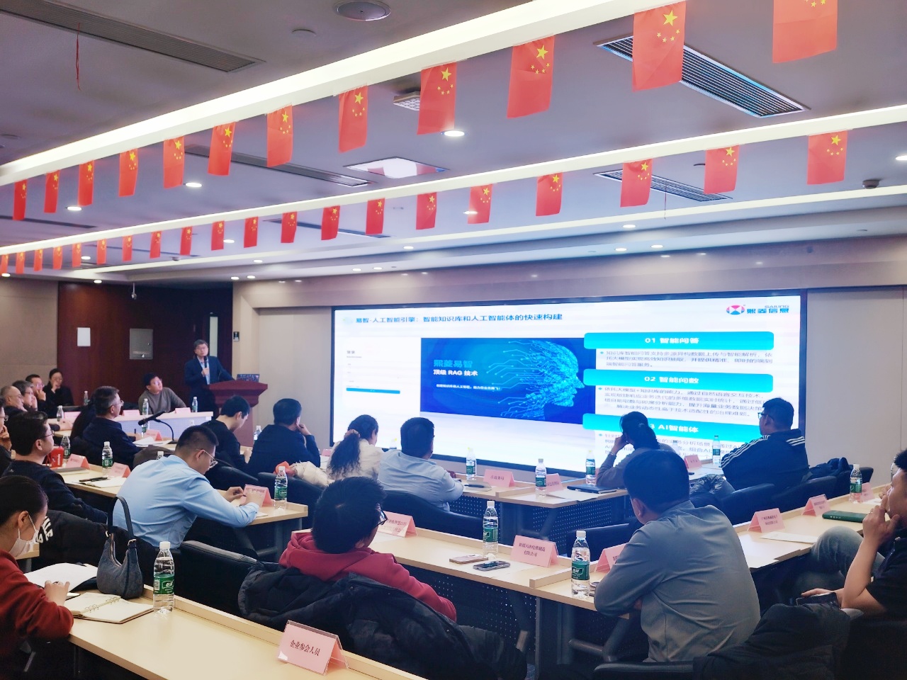 艳妇臀荡乳欲伦交换H漫