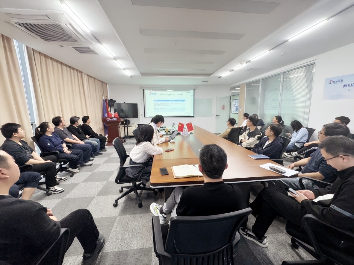 艳妇臀荡乳欲伦交换H漫